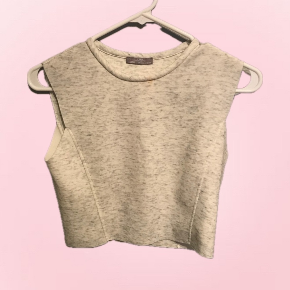 Crop Top.